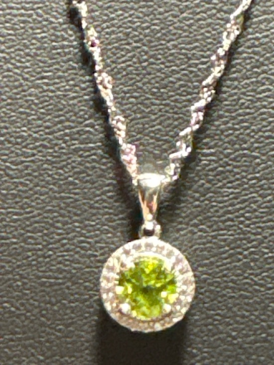 Jewelry - BBJ 925 Sterling Silver Peridot & White Sapphire Halo Pendant Necklace 18”